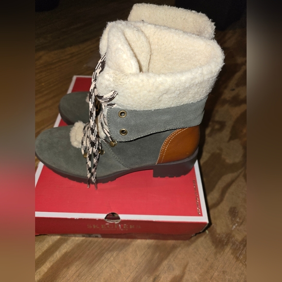 Skechers Women's Trail Troop Green And Brown Winter Boots - Picture 4 of 9